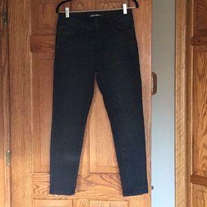 Dark denim skinny jeans